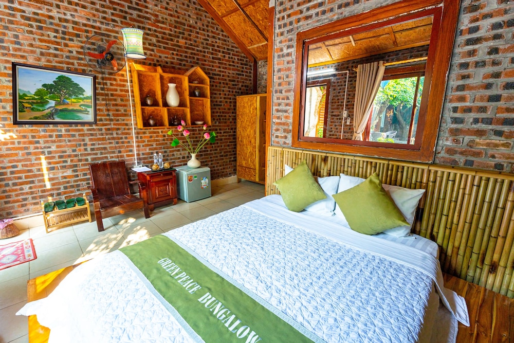 green peace bungalow