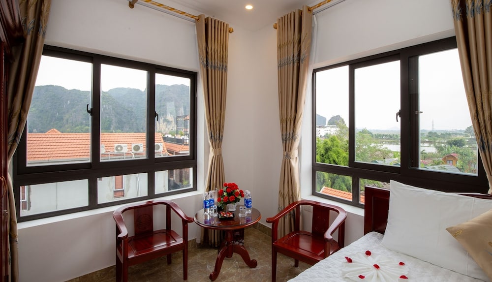 lys homestay
