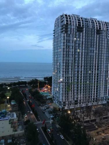 the grand condotel