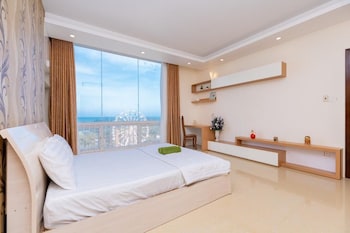 the grand condotel
