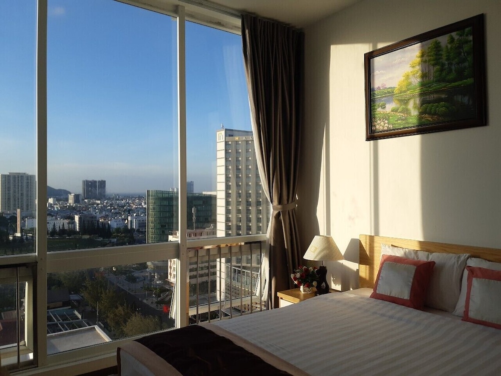 the grand condotel