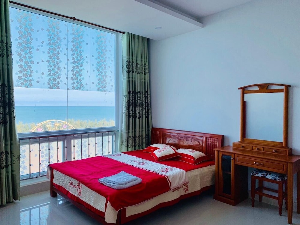 the grand condotel