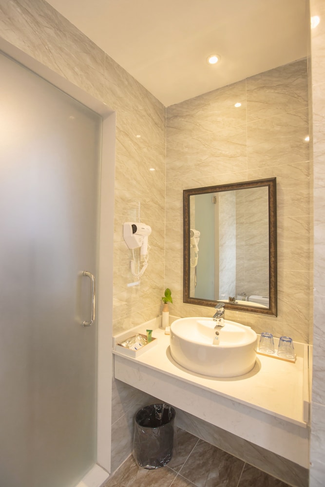 dinh ami hanoi hotel