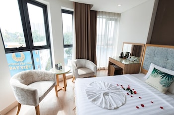 my villa hotel airport