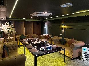 top hotel