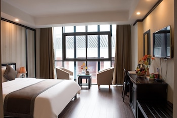 top hotel