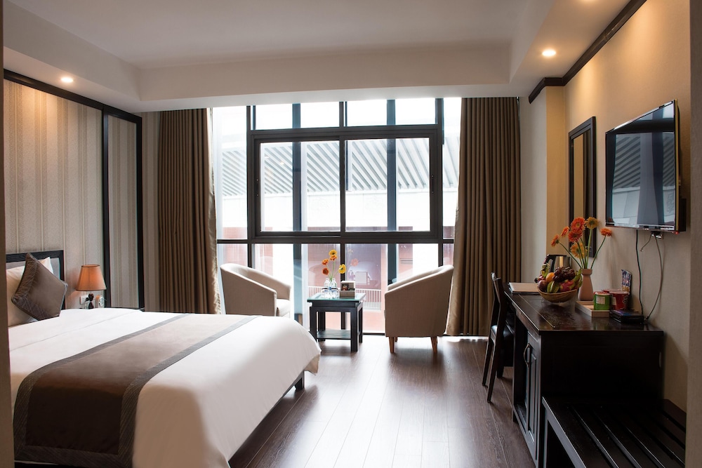 top hotel