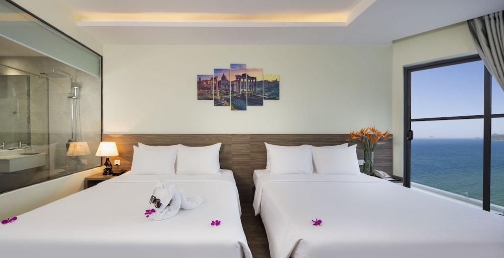 xavia hotel