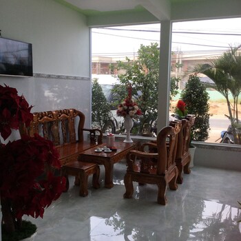 Hotel Nguyen Toan,Duong To>>Duong Dong,2.5 star