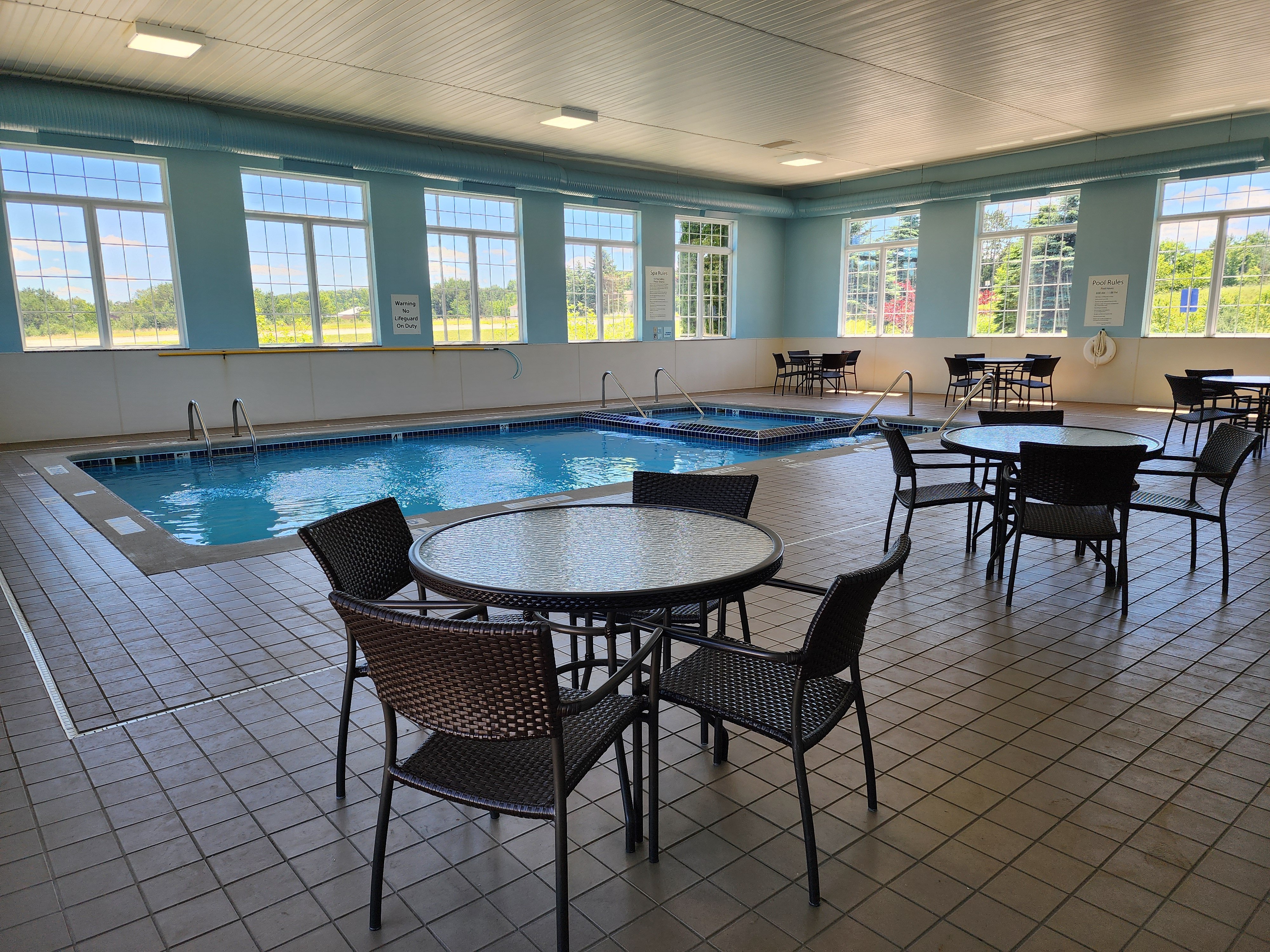 holiday inn express hotel and suites cadillac by ihg