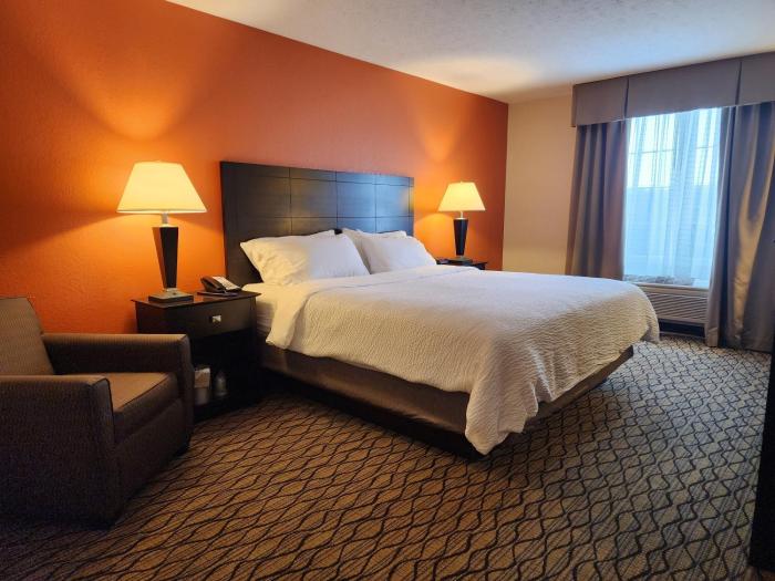 holiday inn express hotel and suites cadillac by ihg