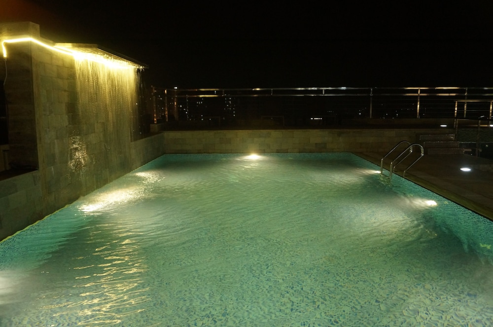 coventina lake suites