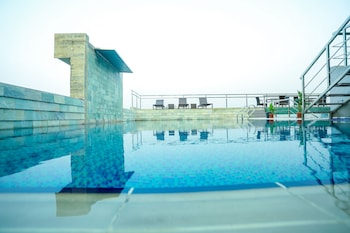 coventina lake suites