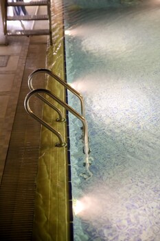 coventina lake suites