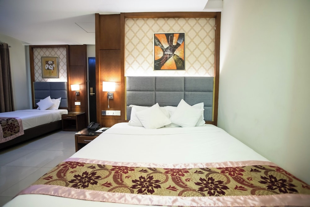 sonargaon royal resort