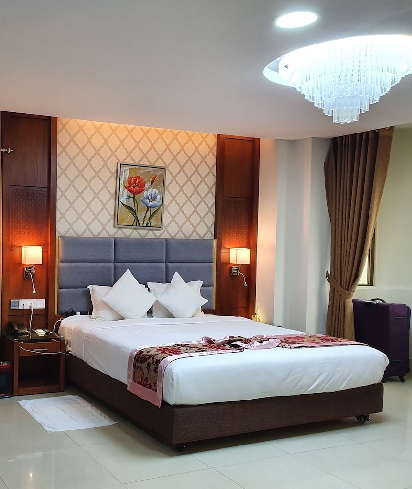 sonargaon royal resort