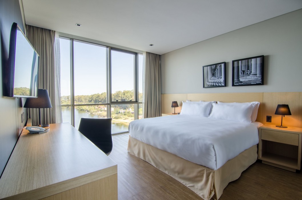 hampton by hilton montevideo carrasco