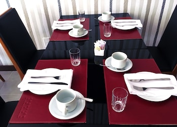 frontier hotel rivera