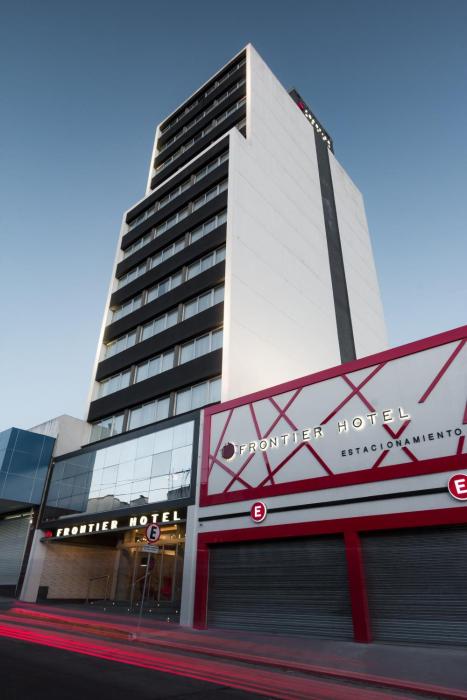 frontier hotel rivera