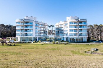 azure towers