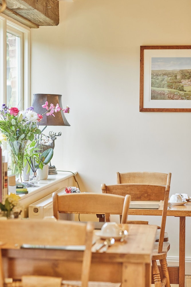 the old coach house adults only