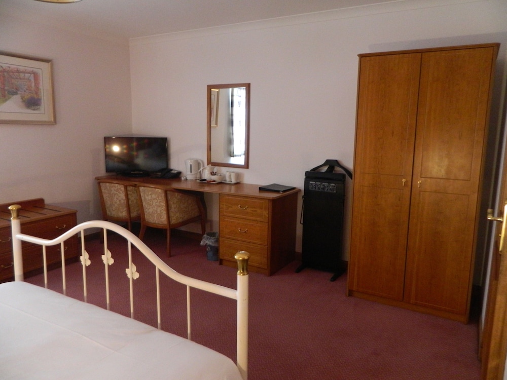 red house hotel