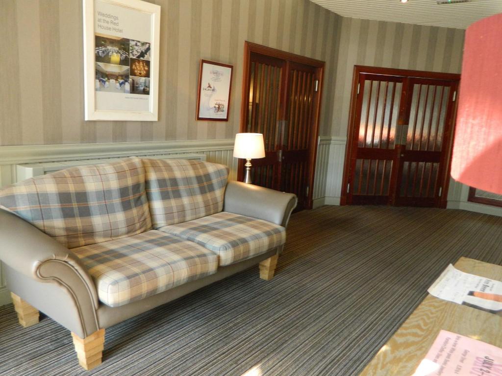 red house hotel