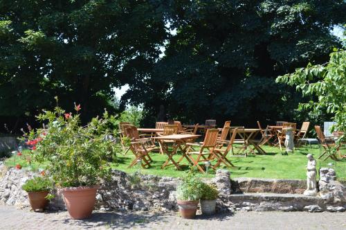 orchard lodge and wolds restaurant