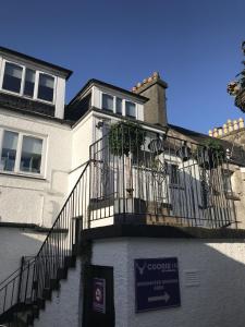 Black Bull With Rooms,Glasgow>>Cumbernauld,3 star