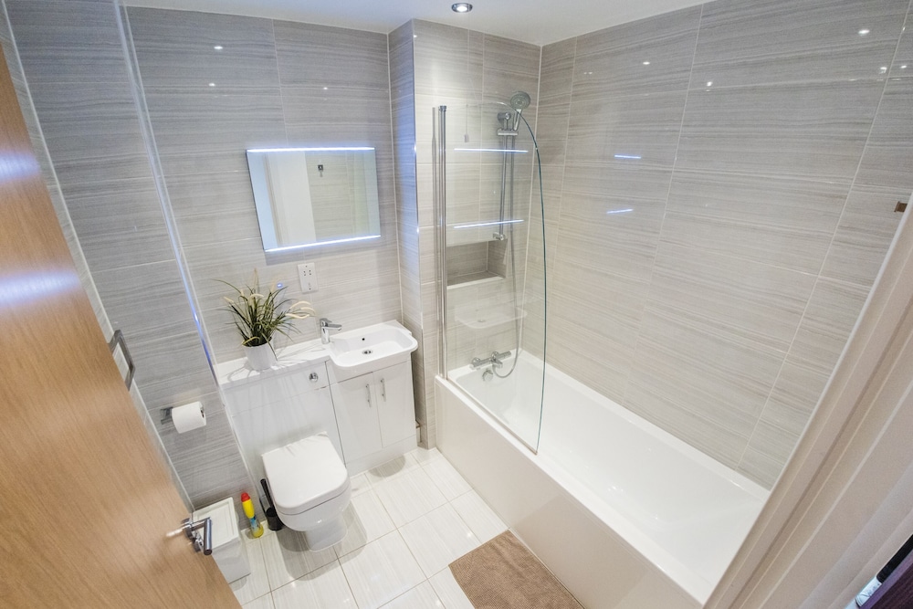 ilford tower apartments