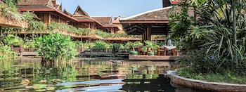 angkor village hotel small luxury hotels of the world