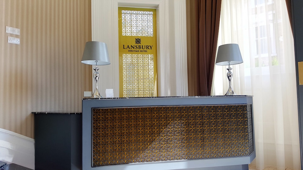 the lansbury heritage a sunday hotel canary wharf