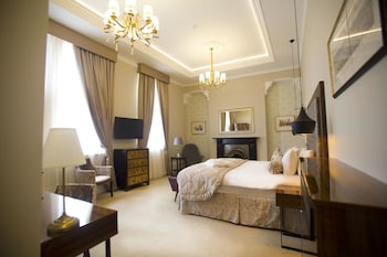 the lansbury heritage a sunday hotel canary wharf