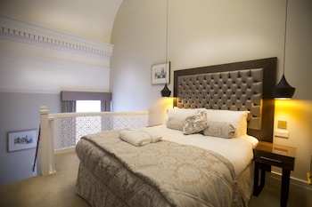 the lansbury heritage a sunday hotel canary wharf