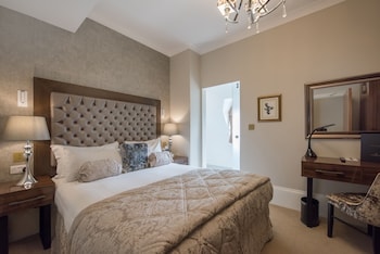 the lansbury heritage a sunday hotel canary wharf