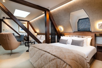 the lansbury heritage a sunday hotel canary wharf