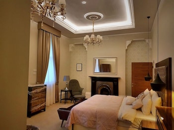 the lansbury heritage a sunday hotel canary wharf