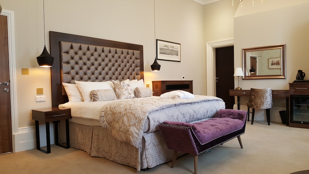 the lansbury heritage a sunday hotel canary wharf