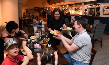 Olde House, Chesterfield By Marston's Inns,Derby>>Chesterfield,4 star