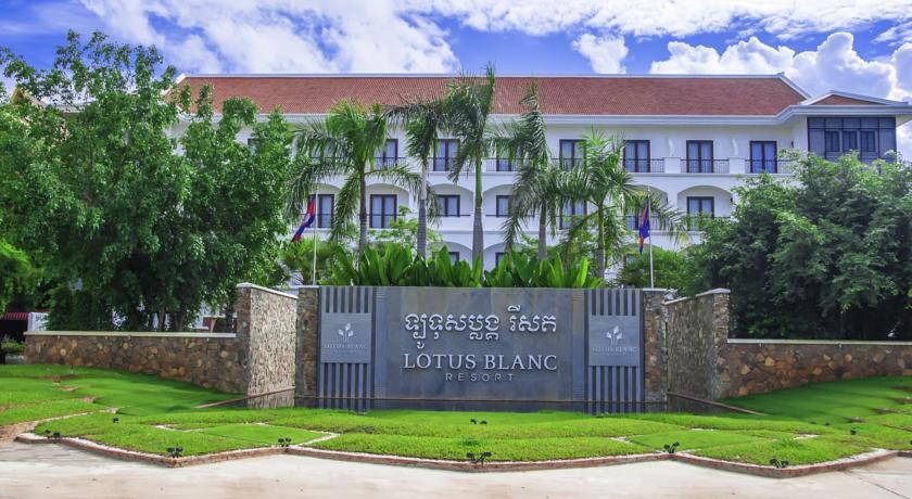 lotus blanc resort