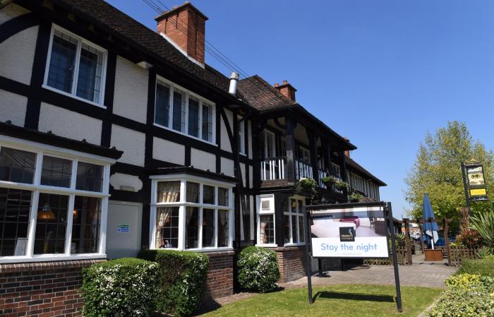 crown droitwich by marstons inns