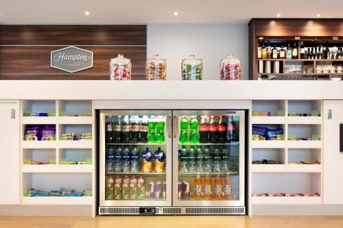 hampton by hilton london docklands