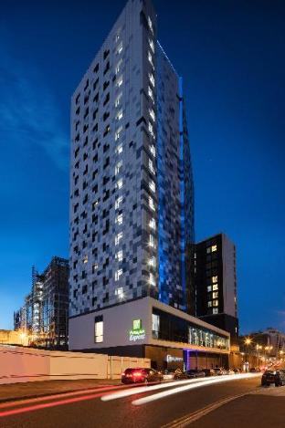 holiday inn express birmingham city centre by ihg