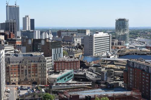 holiday inn express birmingham city centre by ihg