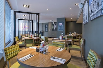 premier inn london southwark high st