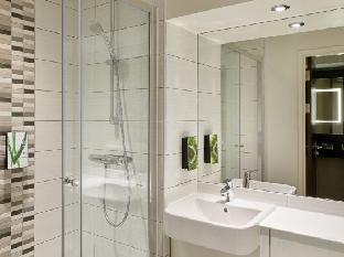 premier inn london clapham