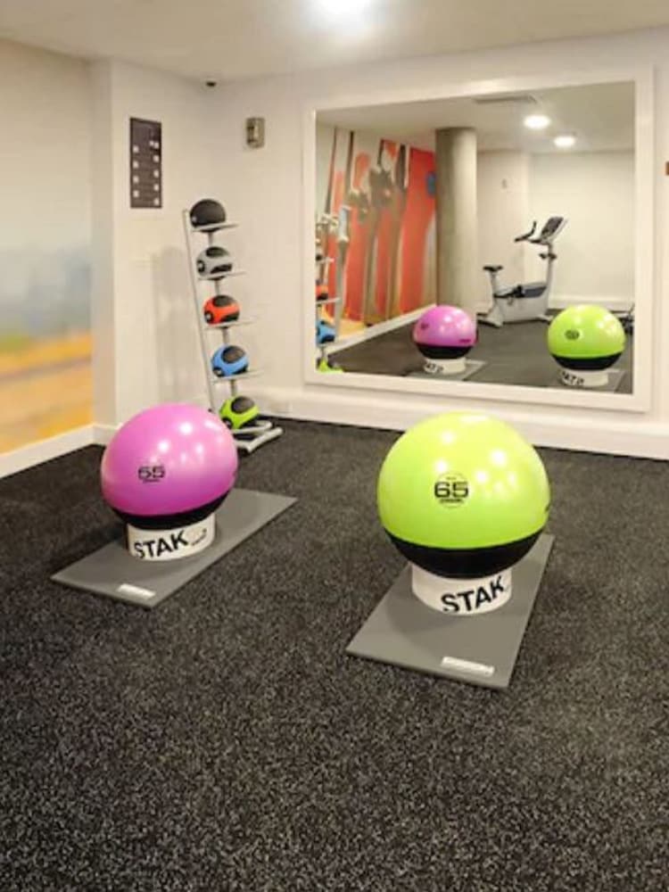 hampton by hilton london stansted airport