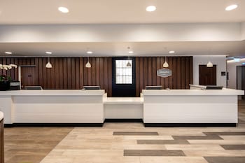 hampton by hilton london stansted airport