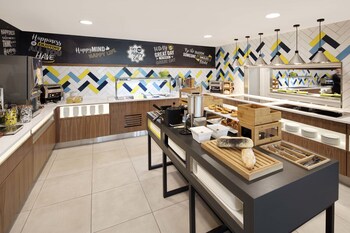 hampton by hilton london stansted airport
