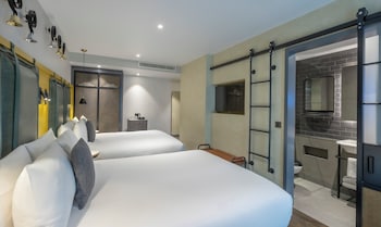 clayton hotel city of london